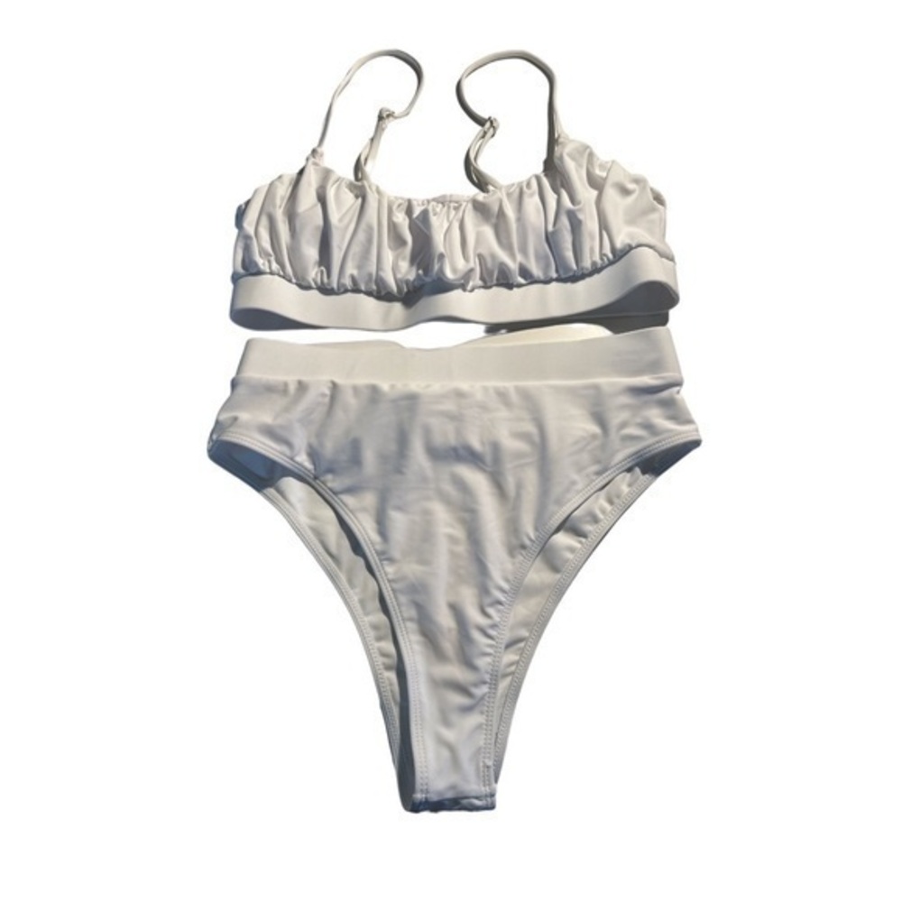 White Two Piece Bikini Swimsuit High Cut Ruched Top Size Large EUC #5699